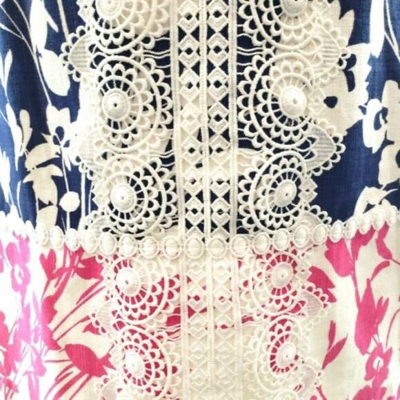 Eliza J Floral Embroidered Lace Trim V-Neck Sleeveless Sheath Dress | Size 4 - Picture 11 of 14